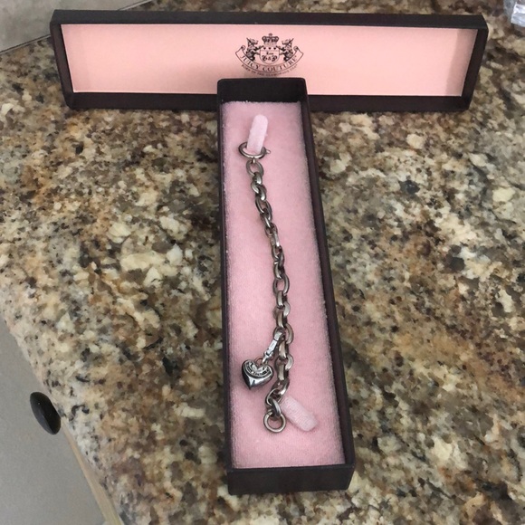 Juicy Couture Jewelry - Juicy Couture charm bracelet 💕